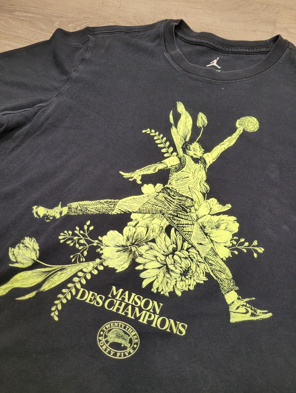 Nike Jordan Dri-Fit Maison Des Champion Black Graphic Tee T-shirt Size: Large